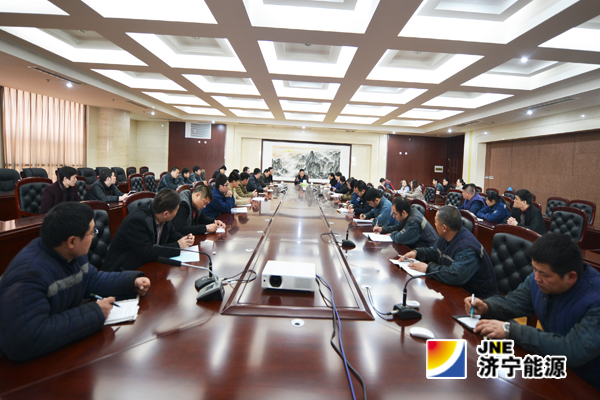 安居煤矿：召开班组长沟通交流座谈会