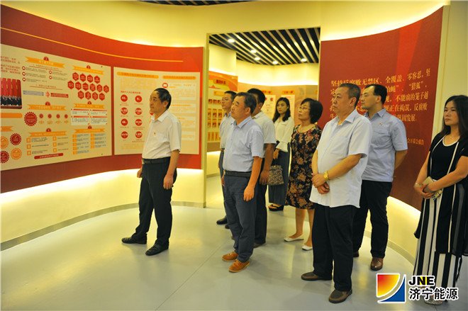 1535870407416590.jpg 2018年8月29日,太平煤矿党委书记带队到运河煤矿参观学习党建及党风廉政建设工作_副本.jpg