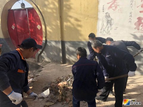 金源煤矿四采区专用回风巷顺利贯通