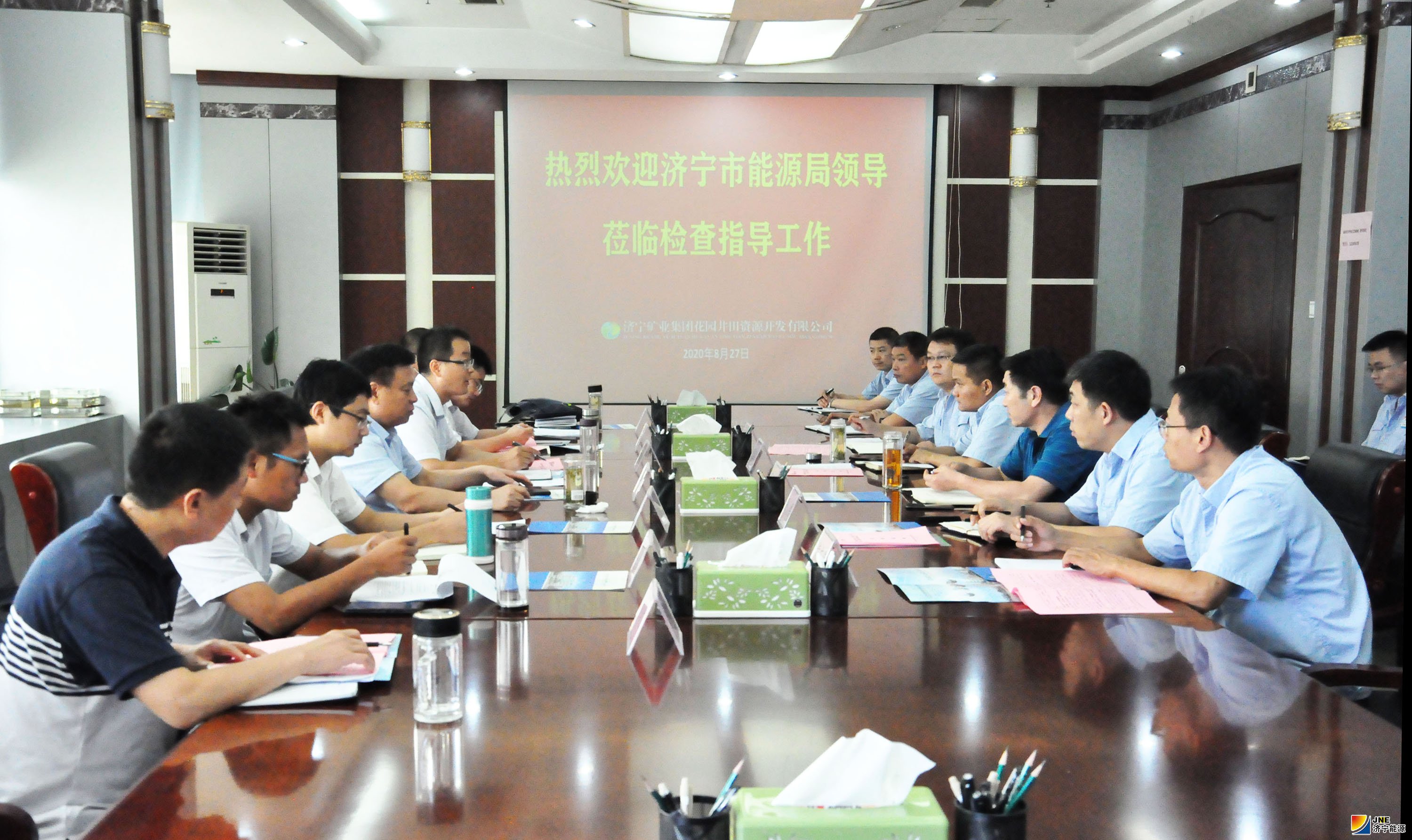 1599038057408061.jpg 8月27日,贺庆亮带队到花园煤矿检查..JPG