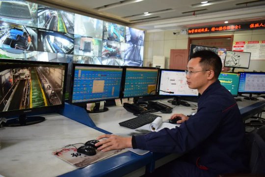 优秀技术人员事迹丨不轻言放弃的“万能朱” 