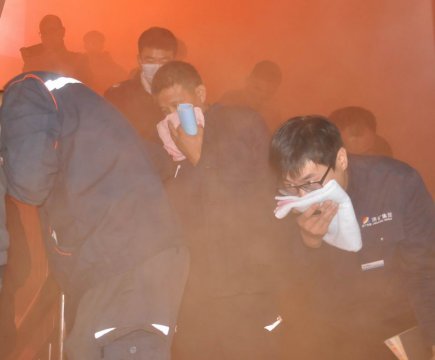 花园煤矿组织消防宣传培训演练活动