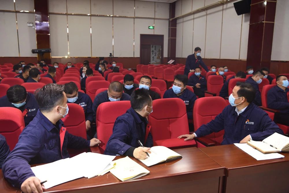 1606812587827983.jpg 金桥煤矿:掀起学习十九届五中全会精神热潮3.jpg