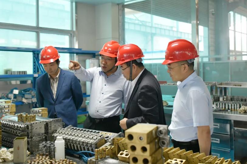 1621507634529536.jpg 1621507634529536.jpg