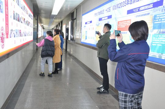 花园煤矿举办新闻现场采写暨摄影实操培训班