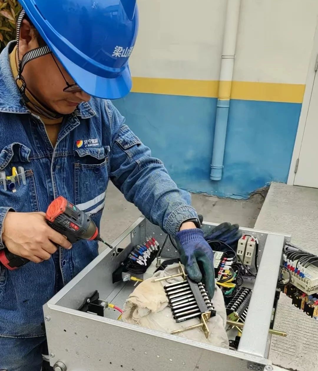 1747630922127460.jpg 156553058a2e822d88f9494a7df86670.jpg