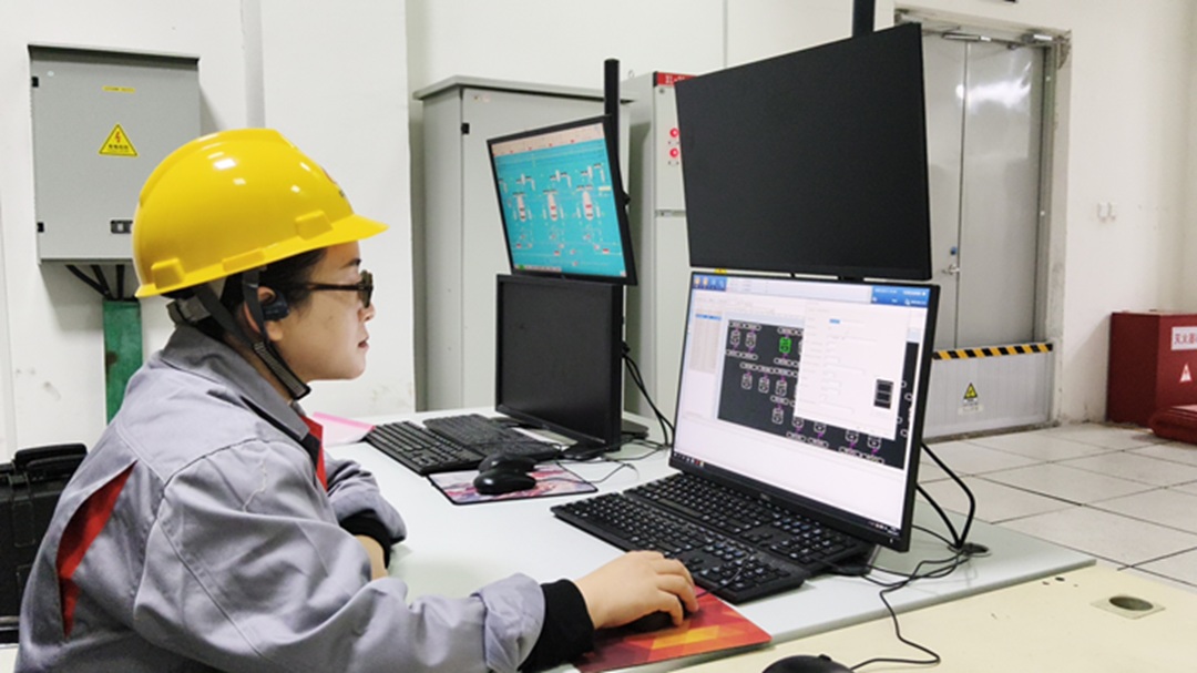 1760948116124744.jpg 01.jpg